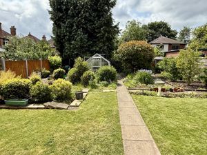 Photo 1- click for photo gallery